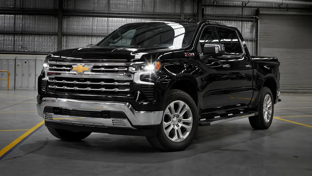 Chevy Silverado ulaglary sebäpli çagyrldy