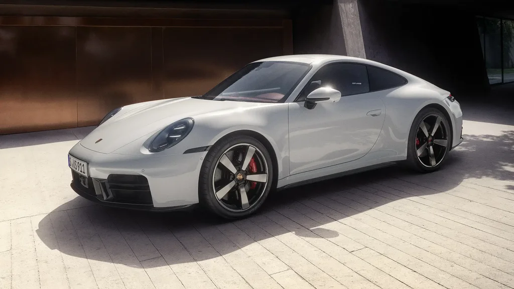2025 Porsche 911 Carrera S: Жаңарған қуат