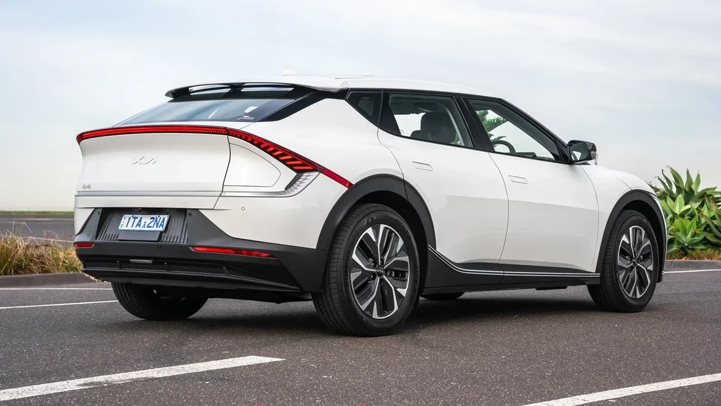Kia Awstraliýada 4551 EV6 modelini yzyna alýar