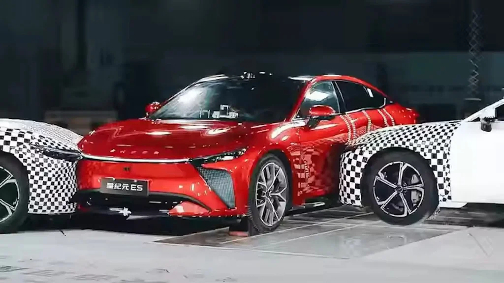 Chery elektrik awtoulagyň howpsuzlyk testesini geçirdi