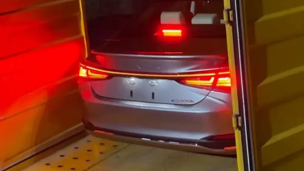 2025 Lexus ES täzelenmeleri we gözlemesi