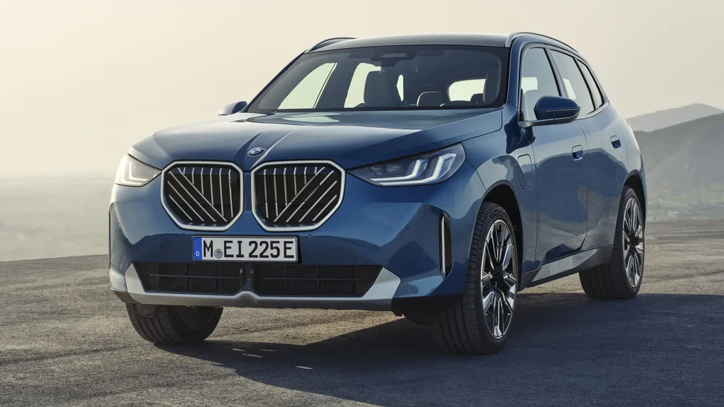 BMW X3 30e xDrive: Uzyn Elektrik Mesafesi, Arzan Bahalar
