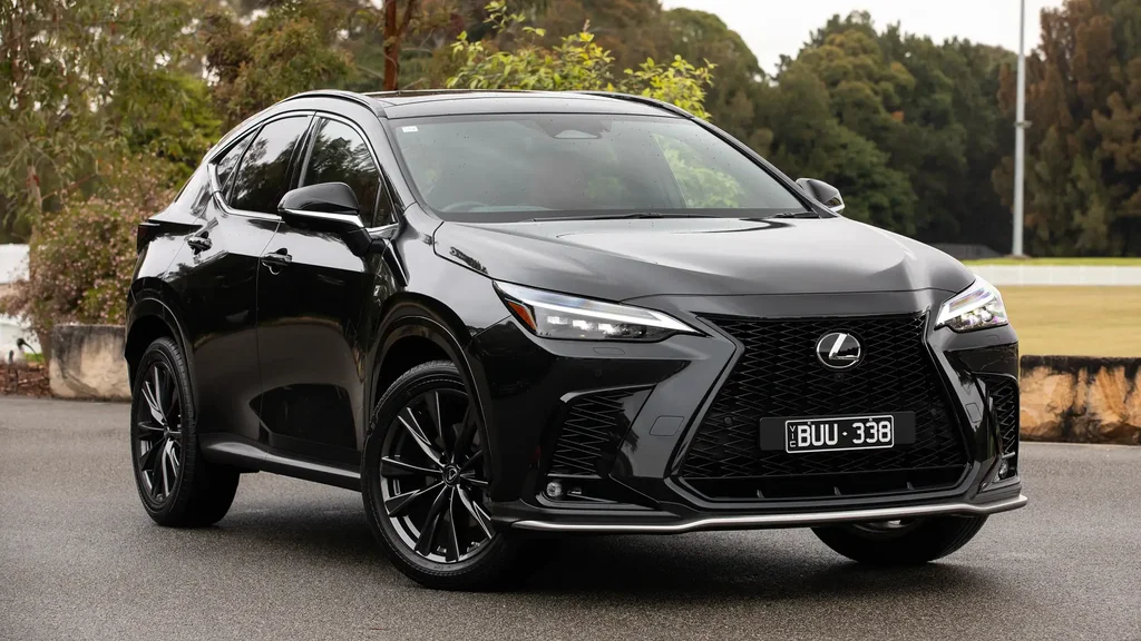 Lexus NX SUV üçin çagyryş!