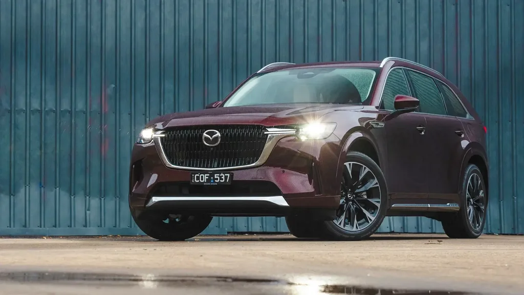 2024 Mazda CX-90: Luks SUV Innowasiýasy