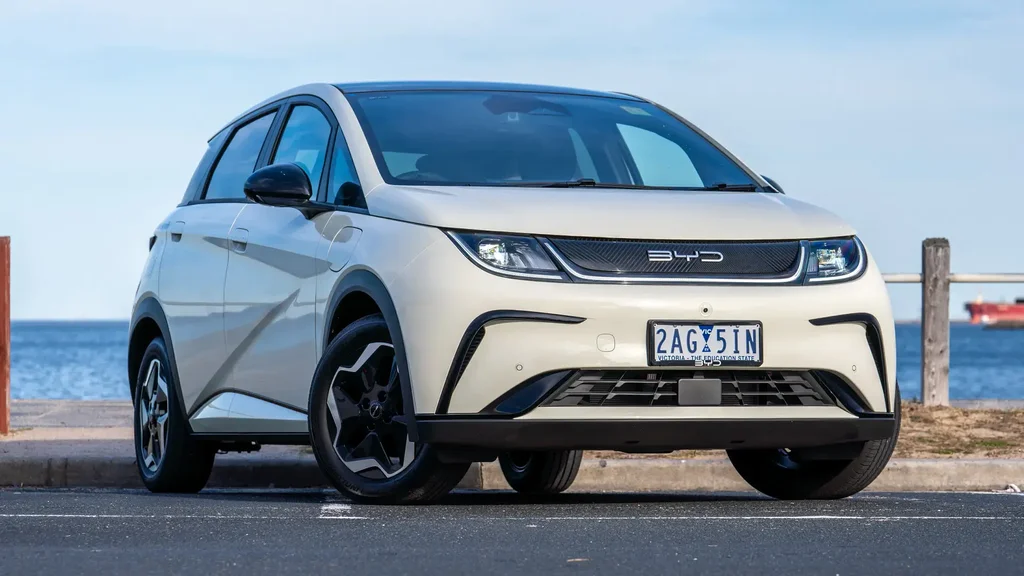 BYD жаңа электр көліктері 30,000 доллардан төмен