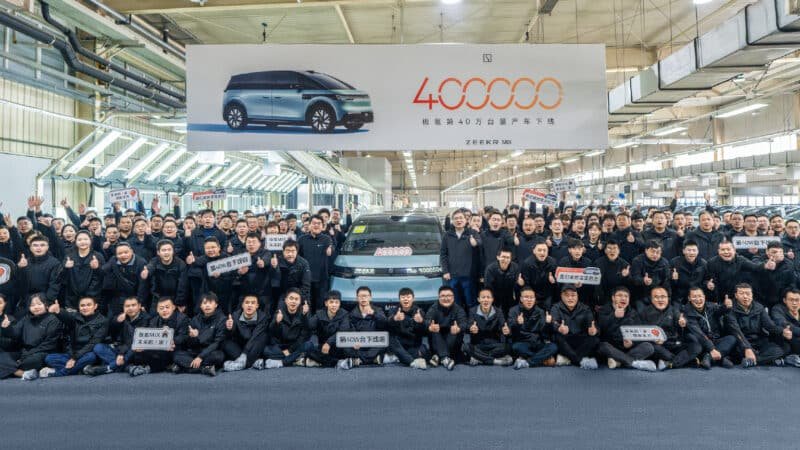Zeekr 400,000-chi elektr avtomobilini ishlab chiqardi